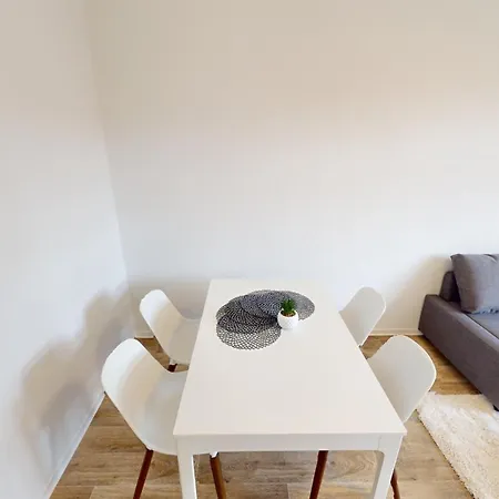 דירה 3-raum-appartement Im Stadtteil Kapellenberg, Wlan קמניץ